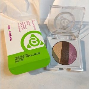 🎉RARE🎉 MARY KAY AT PLAY BAKED TRIO EYE SHADOW IN NEAPOLITAN
